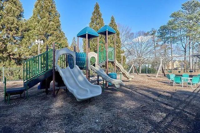 3968 Lake Ruby Lane, Suwanee, GA 30024