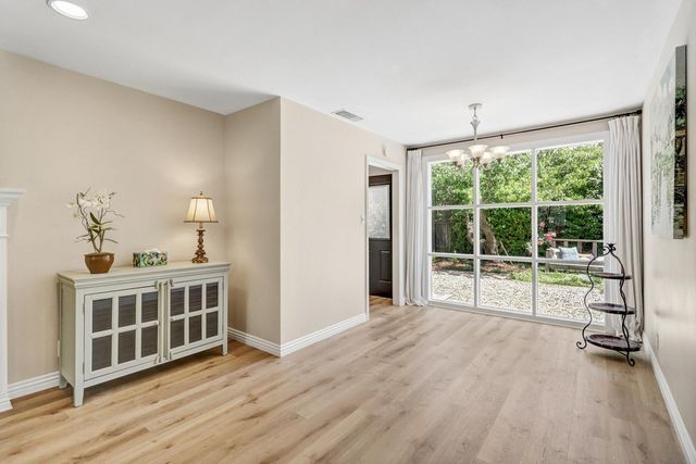 5031 73rd, Sacramento, CA 95820