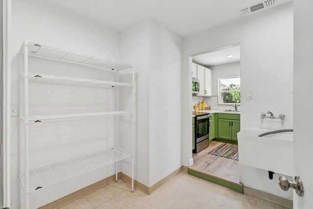 5031 73rd, Sacramento, CA 95820