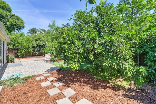 5031 73rd, Sacramento, CA 95820