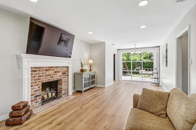 5031 73rd, Sacramento, CA 95820