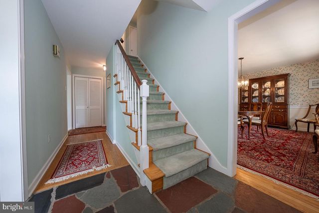132 GULPH HILLS RD, Wayne, PA 19087