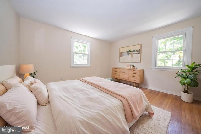 132 GULPH HILLS RD, Wayne, PA 19087