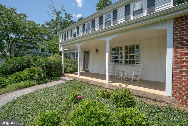 132 GULPH HILLS RD, Wayne, PA 19087