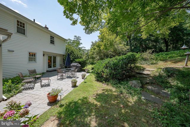 132 GULPH HILLS RD, Wayne, PA 19087