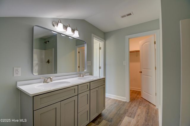 320 Belt Road, Hampstead, NC 28443