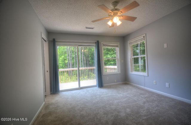 320 Belt Road, Hampstead, NC 28443