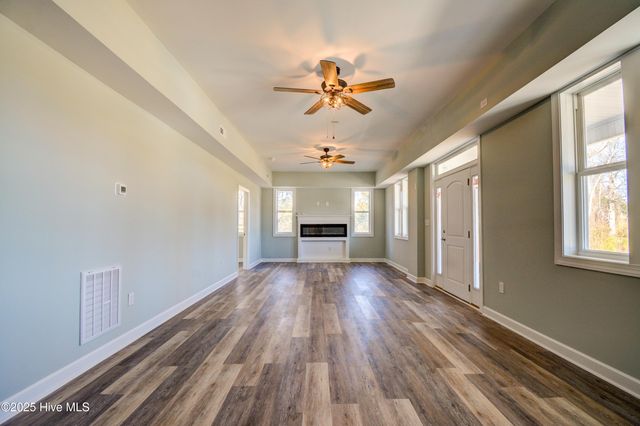 320 Belt Road, Hampstead, NC 28443