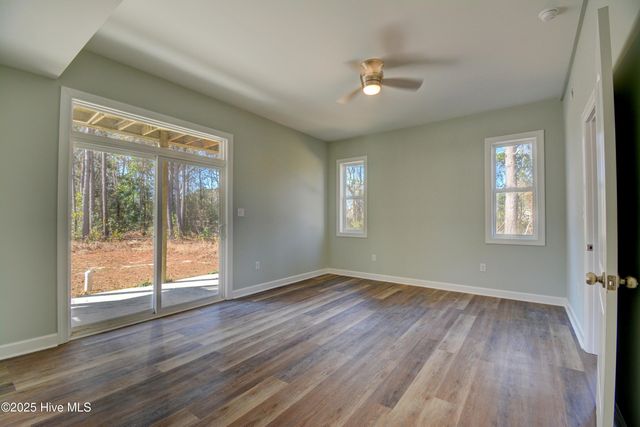 320 Belt Road, Hampstead, NC 28443