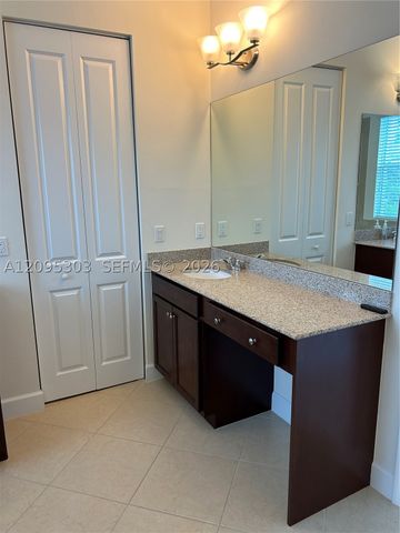 2979 NW 124th Way, Sunrise, FL 33323