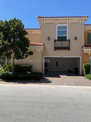 2979 NW 124th Way, Sunrise, FL 33323