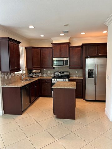 2979 NW 124th Way, Sunrise, FL 33323