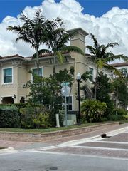 2979 NW 124th Way, Sunrise, FL 33323