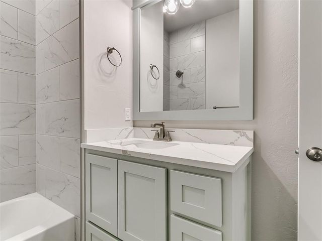 4636 Stelens Court, Norman, OK 73071
