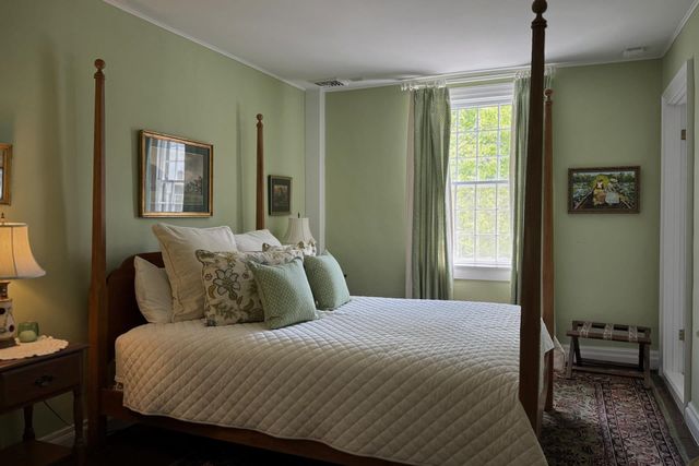 4 Court Street, Newfane, VT 05345
