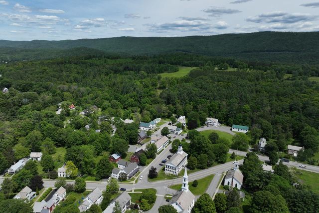 4 Court Street, Newfane, VT 05345
