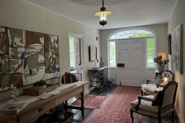 4 Court Street, Newfane, VT 05345