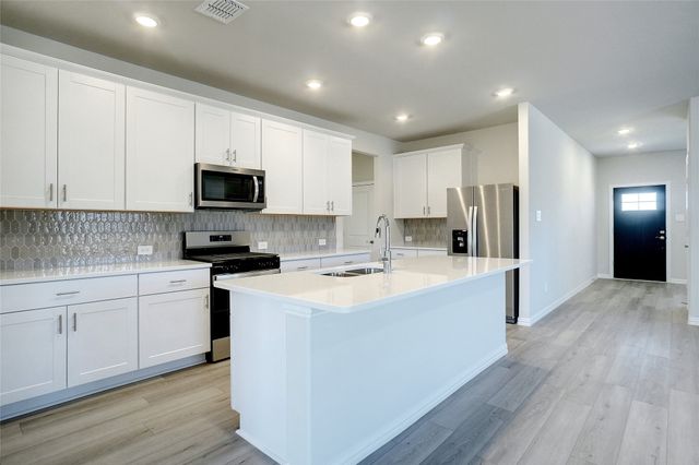 1008 Eagle Run Lane, Lavon, TX 75166