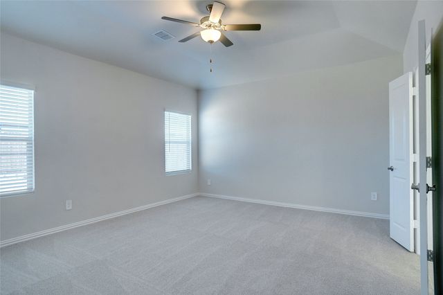 1008 Eagle Run Lane, Lavon, TX 75166