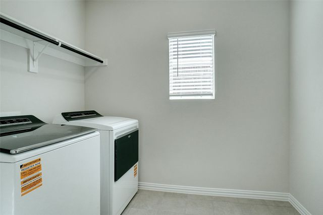 1008 Eagle Run Lane, Lavon, TX 75166