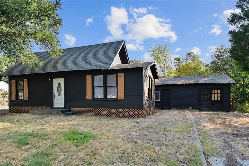 1100 East 25th Street, Bryan, TX 77803 — photo 2