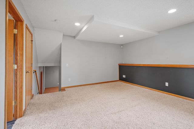 402 Richard Drive, Elko New Market, MN 55054