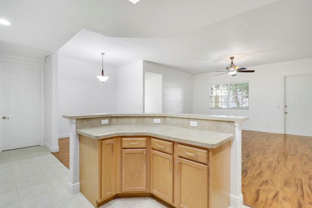 10320 SW Stephanie Way 7103, Port St Lucie, FL 34987