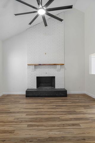 2021 E Lark Street, Springfield, MO 65804