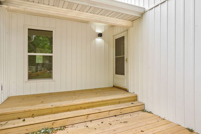 2021 E Lark Street, Springfield, MO 65804