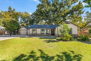 1800 Brook Hollow Drive, Fort Worth, TX 76114
