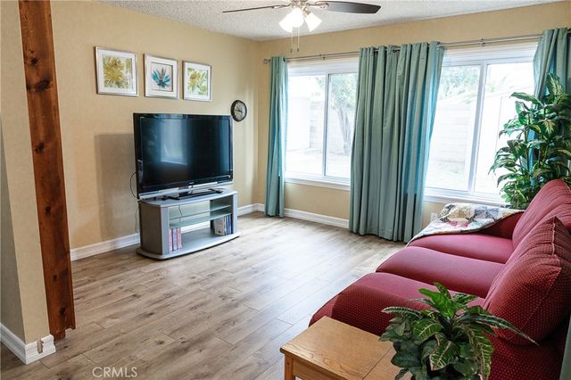 2454 Invar Court, Simi Valley, CA 93065