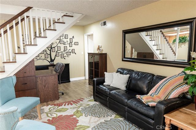 2454 Invar Court, Simi Valley, CA 93065