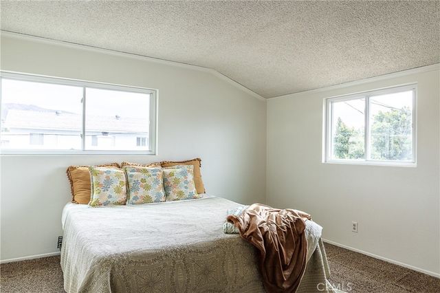 2454 Invar Court, Simi Valley, CA 93065