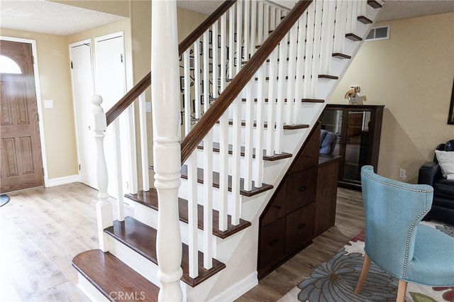 2454 Invar Court, Simi Valley, CA 93065