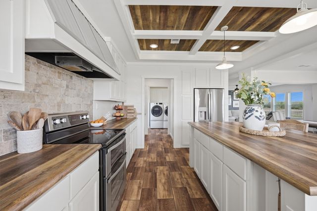 249 Mt Pleasant Road, Valley View, TX 76272