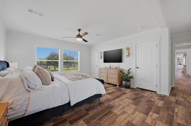 249 Mt Pleasant Road, Valley View, TX 76272