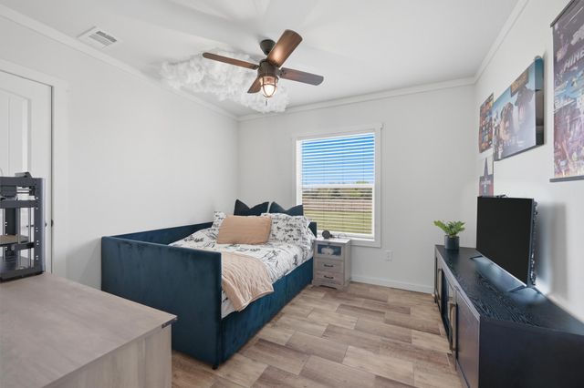 249 Mt Pleasant Road, Valley View, TX 76272