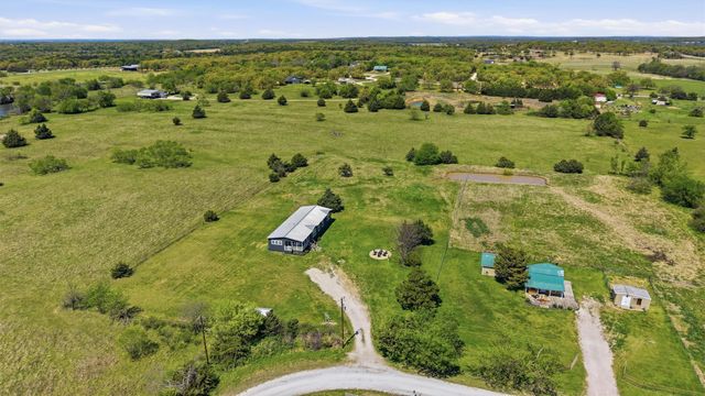 249 Mt Pleasant Road, Valley View, TX 76272