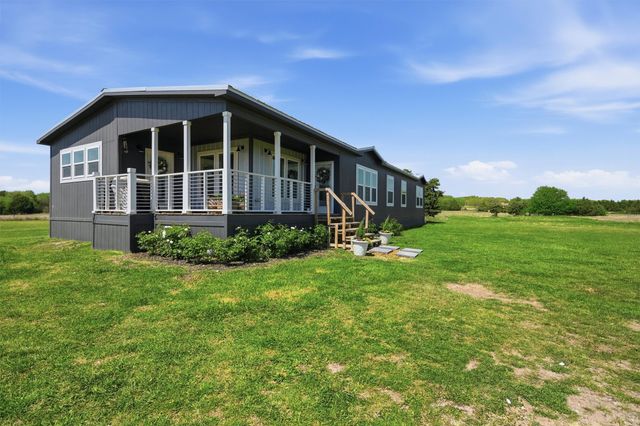 249 Mt Pleasant Road, Valley View, TX 76272