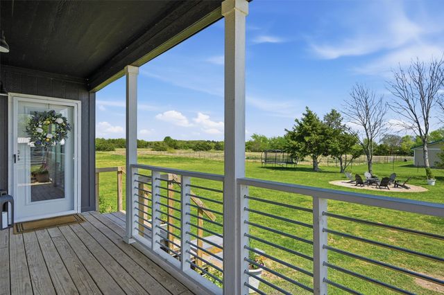 249 Mt Pleasant Road, Valley View, TX 76272