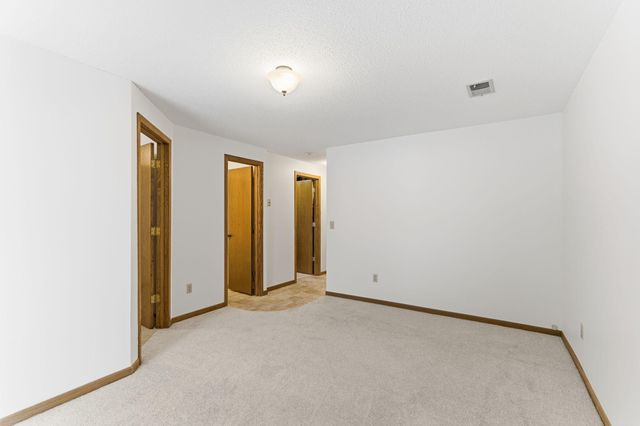 1869 113th Avenue NW, Coon Rapids, MN 55433