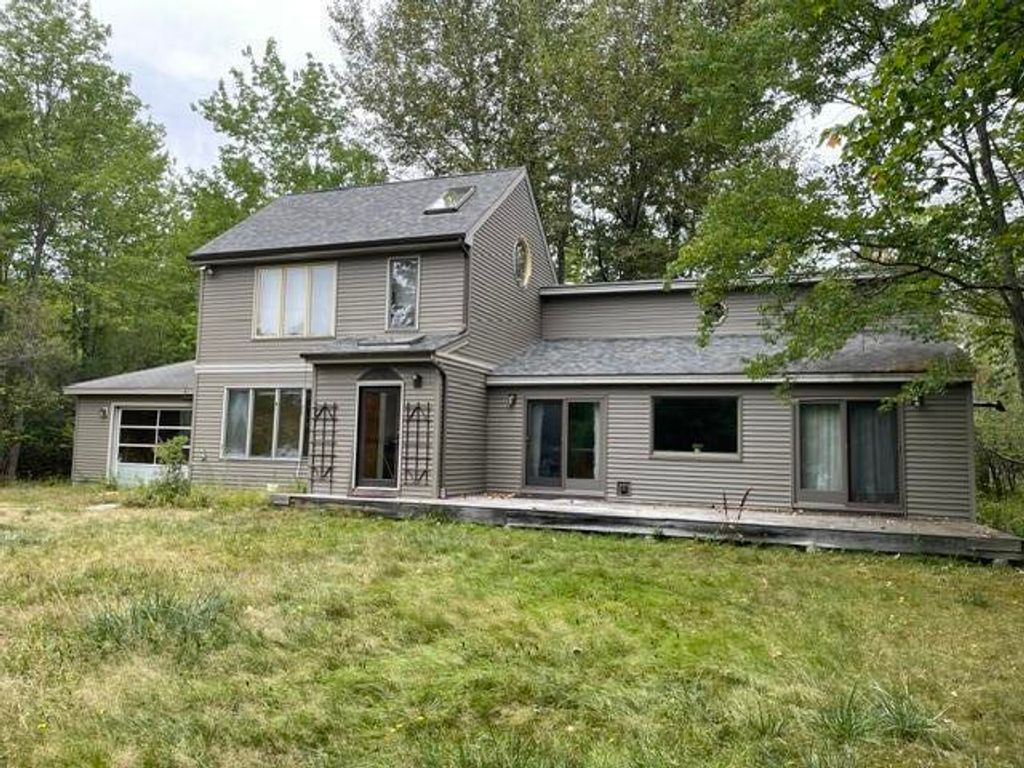 135 Burnell Drive, Yarmouth, ME 04096 — exterior
