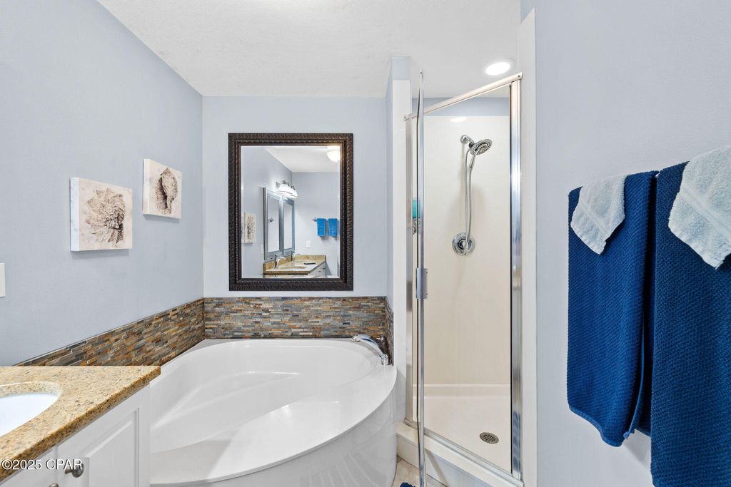 Image 18 of property listing at 17757 Front Beach Road 1601, Panama City Beach, FL 32413
