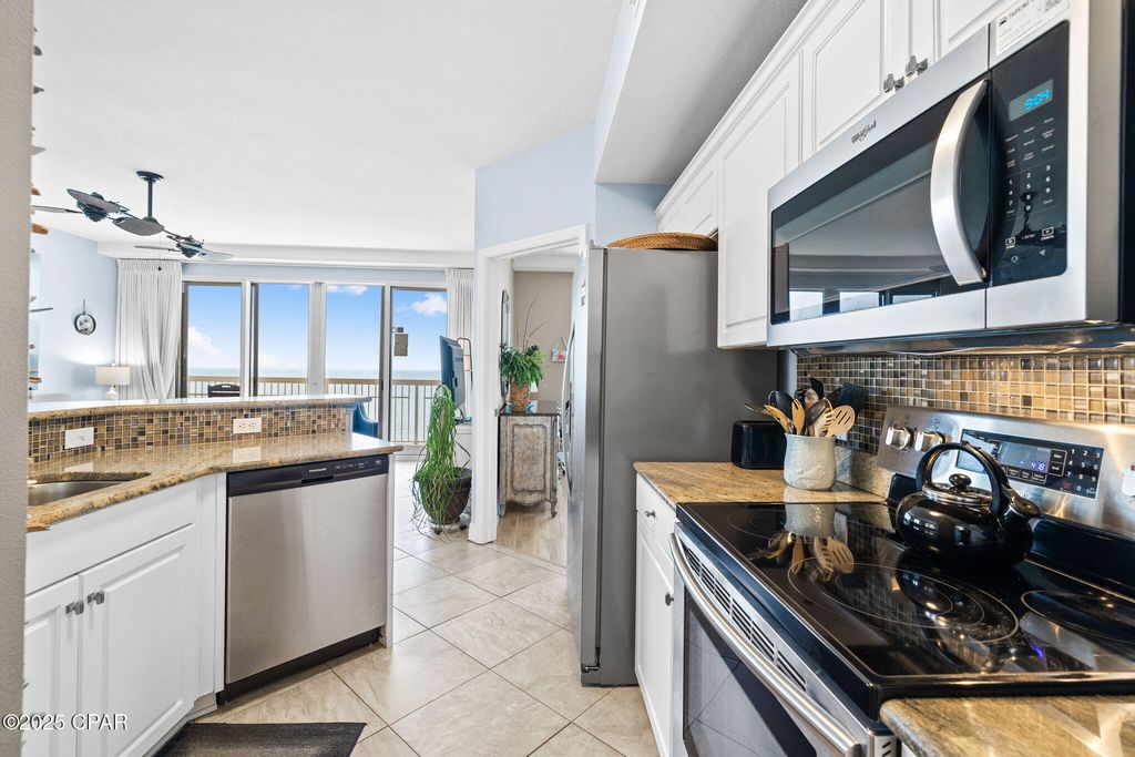 Image 9 of property listing at 17757 Front Beach Road 1601, Panama City Beach, FL 32413