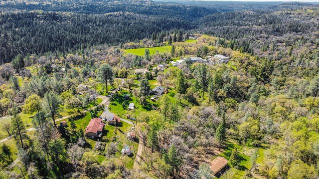 3440 FULLMOON Dr, Placerville, CA 95667