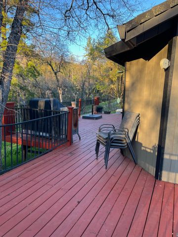 3440 FULLMOON Dr, Placerville, CA 95667