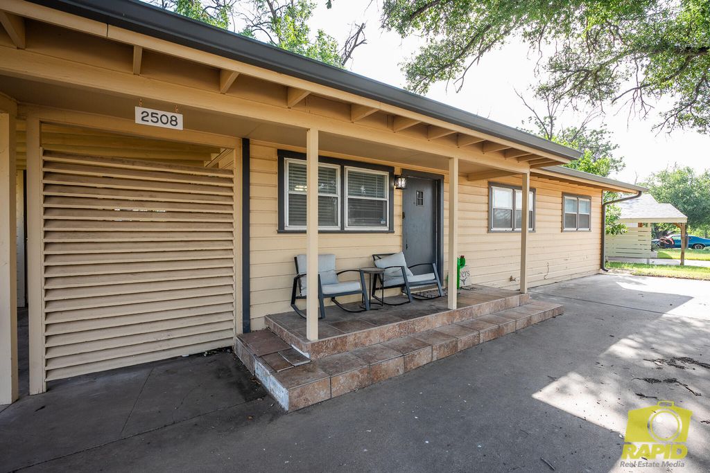 Image 4 of property listing at 2508 Smu Avenue, San Angelo, TX 76904