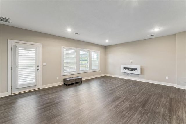 16255 NW 123rd Street, Platte City, MO 64079