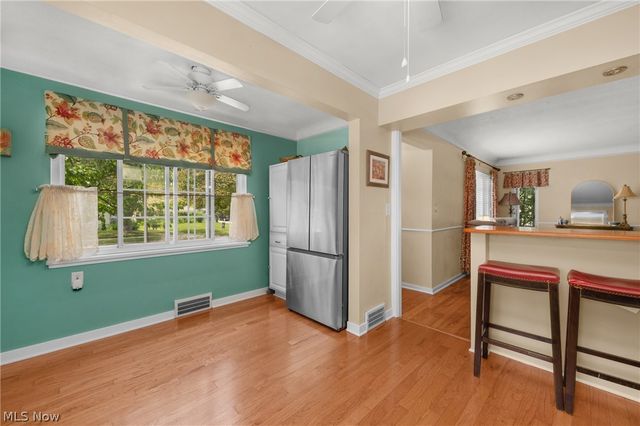 4089 W 229th Street, Fairview Park, OH 44126