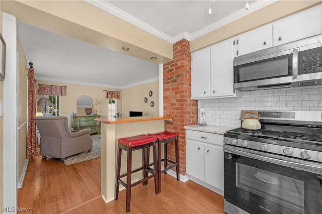 4089 W 229th Street, Fairview Park, OH 44126